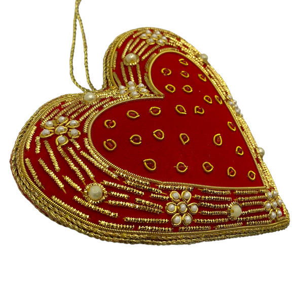 Zari Red Heart Christmas Ornament, Zardozi Embroidery, Gift Bag - Picture 3 of 5